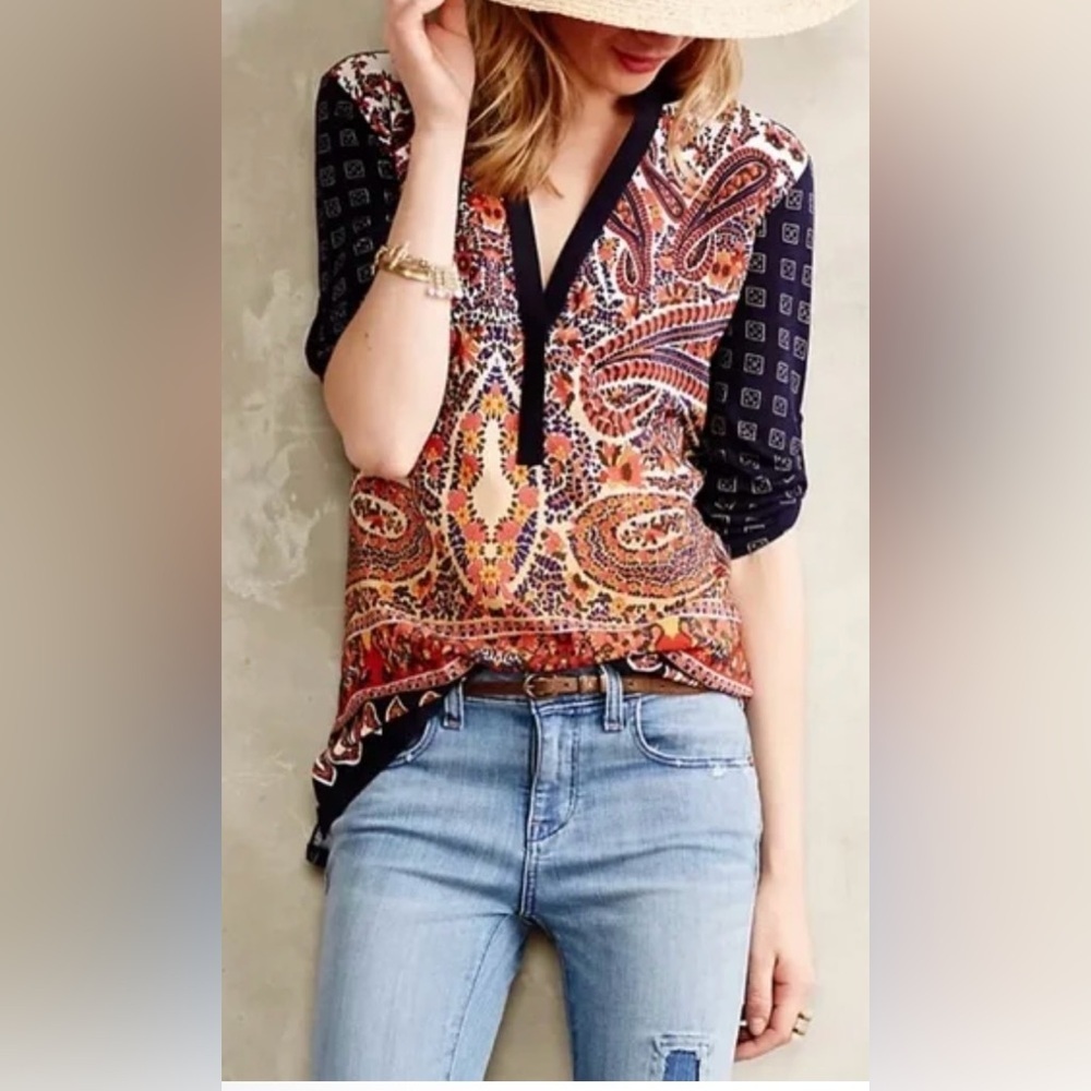 Tiny by Anthropologie Navy and Paisley Print V-Neck Blouse - Size XS